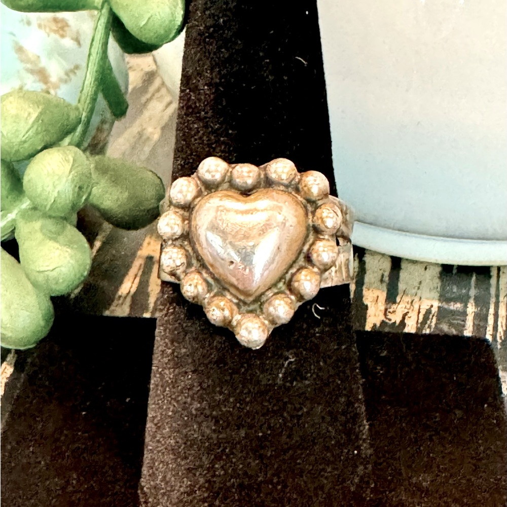 925 Sterling Silver Vintage Mexico Heart Beaded Split Shank Ring Size 8
